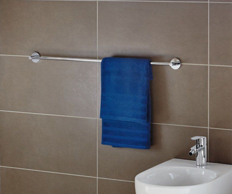 Набор аксессуаров для ванной комнаты GROHE Essentials хром 40775001