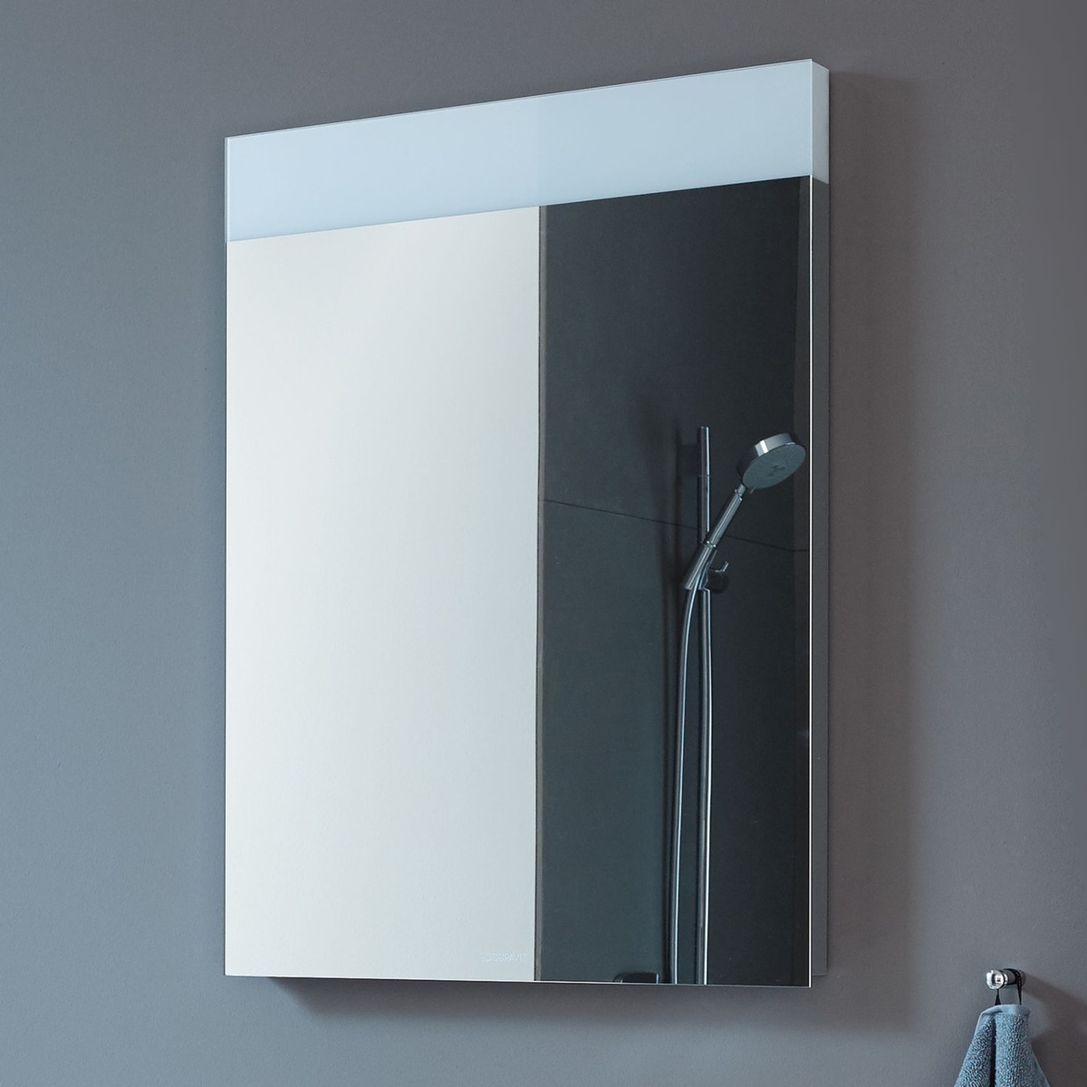 Зеркало в ванную DURAVIT Good Version 70x60см c подсветкой прямоугольное LM783500000