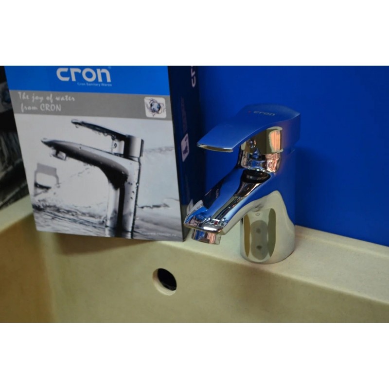 Cмеситель для умывальника однорычажный CRON Focus 001 хром силумин CR0181