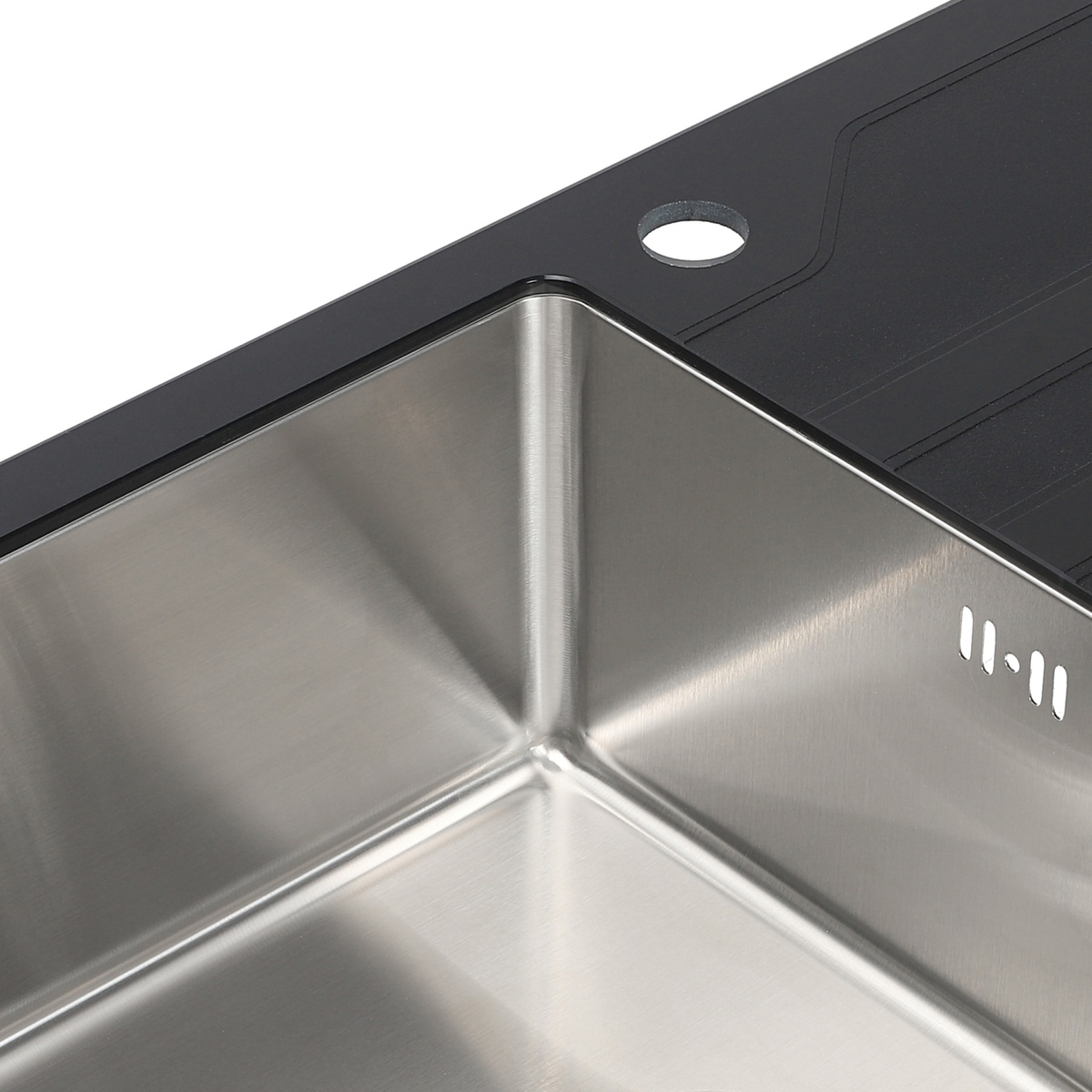 Мойка для кухни из нержавеющей стали прямоугольная PLATINUM Germece Handmade Black Glass 780x510x200мм глянцевая 1мм черная с сифоном PLS-A28505