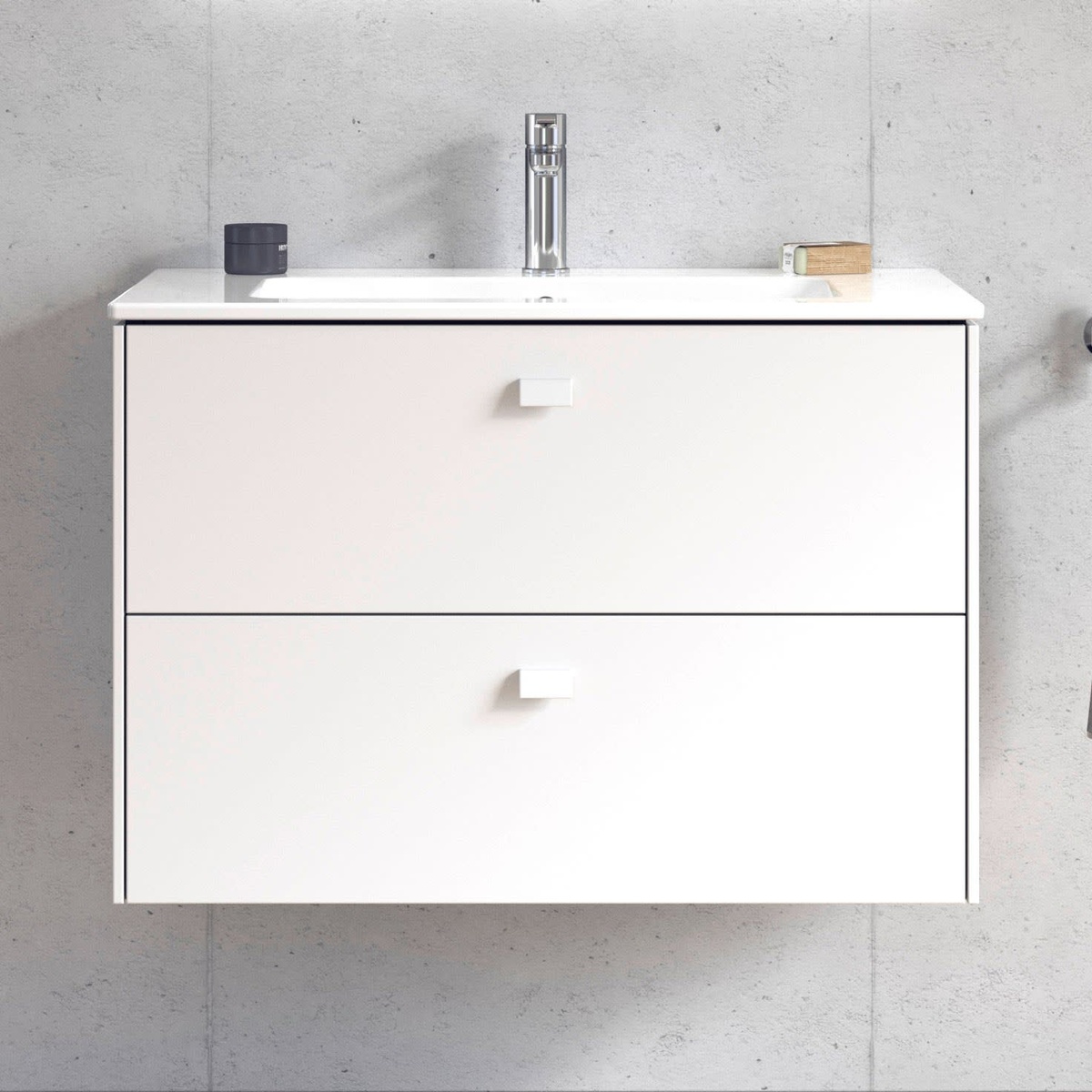 Тумба под умывальник DURAVIT Brioso 82x55.3x47.9см подвесная белая BR410201818