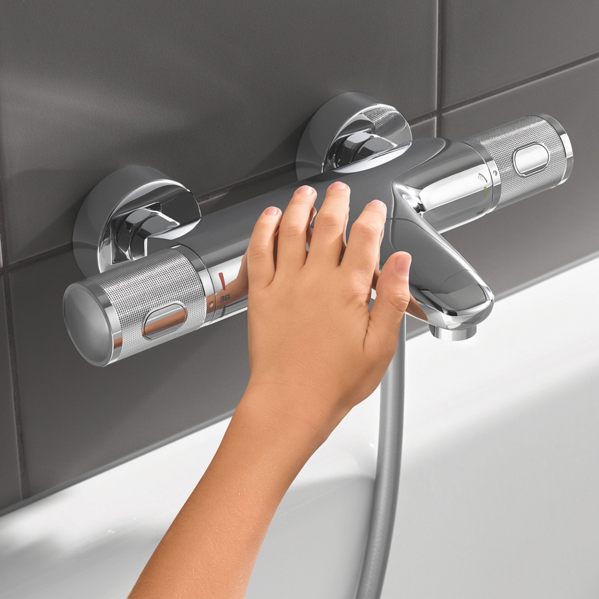 Cмеситель для ванны с термостатом GROHE QuickFix Precision Feel 34788000 хром латунь CV033576