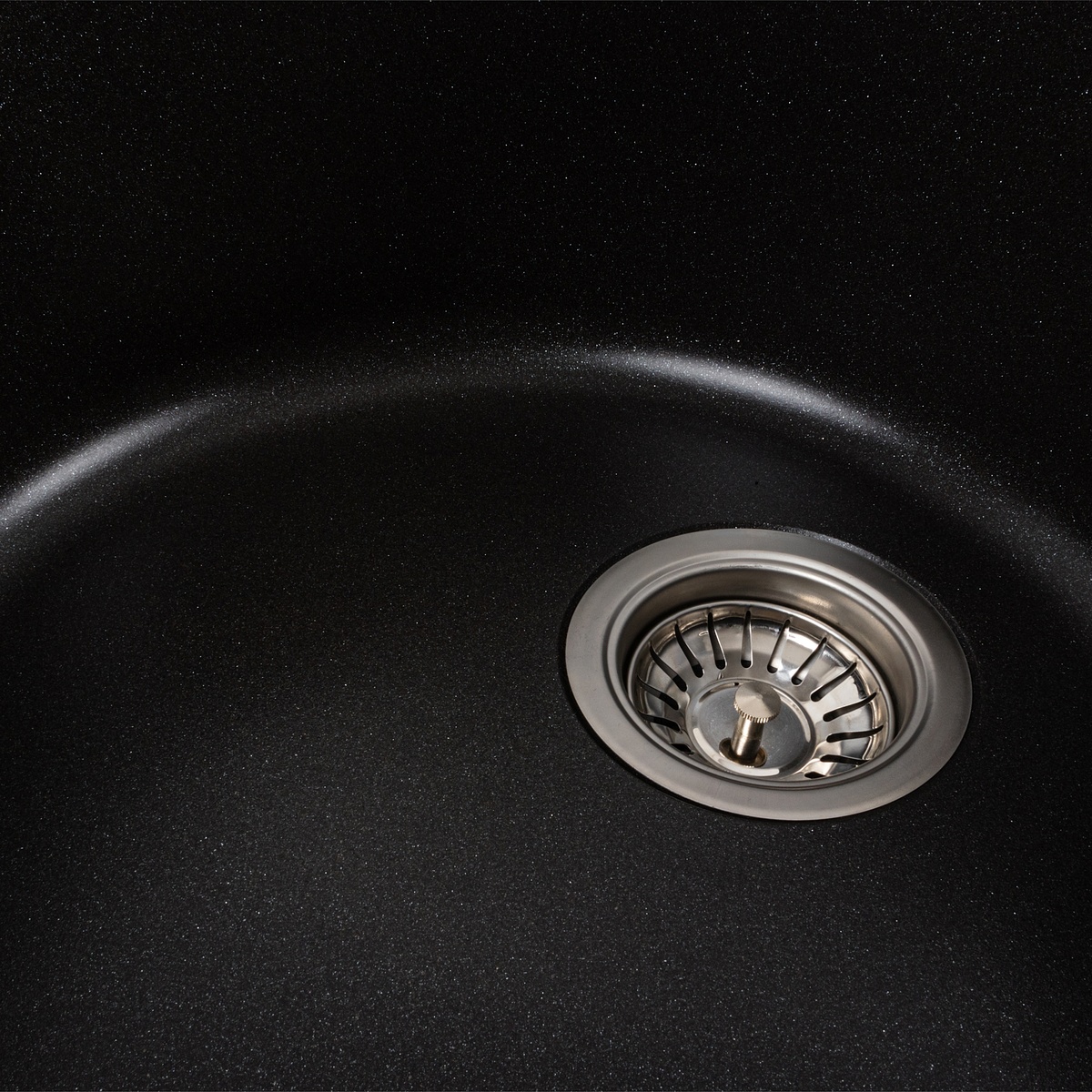 Мийка для кухні гранітна овальна PLATINUM 7750 LIRA 770x500x200мм без сифону чорна PLS-A40774