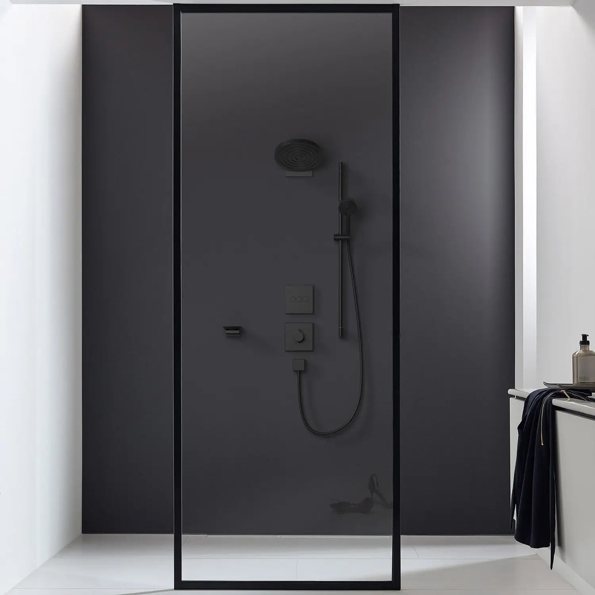 Верхний душ с кронштейном HANSGROHE Pulsify EcoSmart 260мм пластиковый черный 24151670