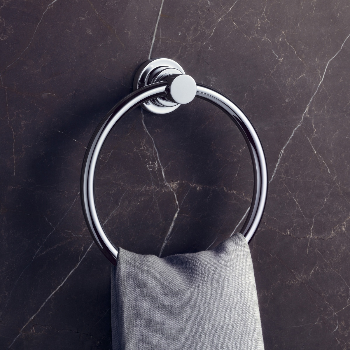 Держатель-кольцо для полотенец HANSGROHE AXOR Citterio 41721000 177мм округлый металлический хром