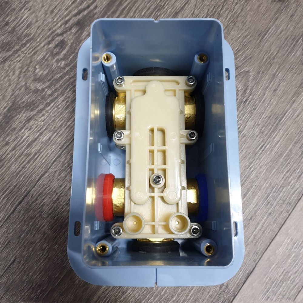 Змішувач прихованого монтажу термостатичний для ванної на 2 канали IMPRESE CENTRUM хром латунь 180x140мм VRB-10400Z