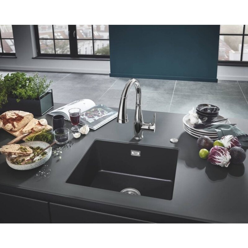 Кухонна мийка композитна прямокутна GROHE K700 533мм x 457мм чорний із сифоном 31654AP0