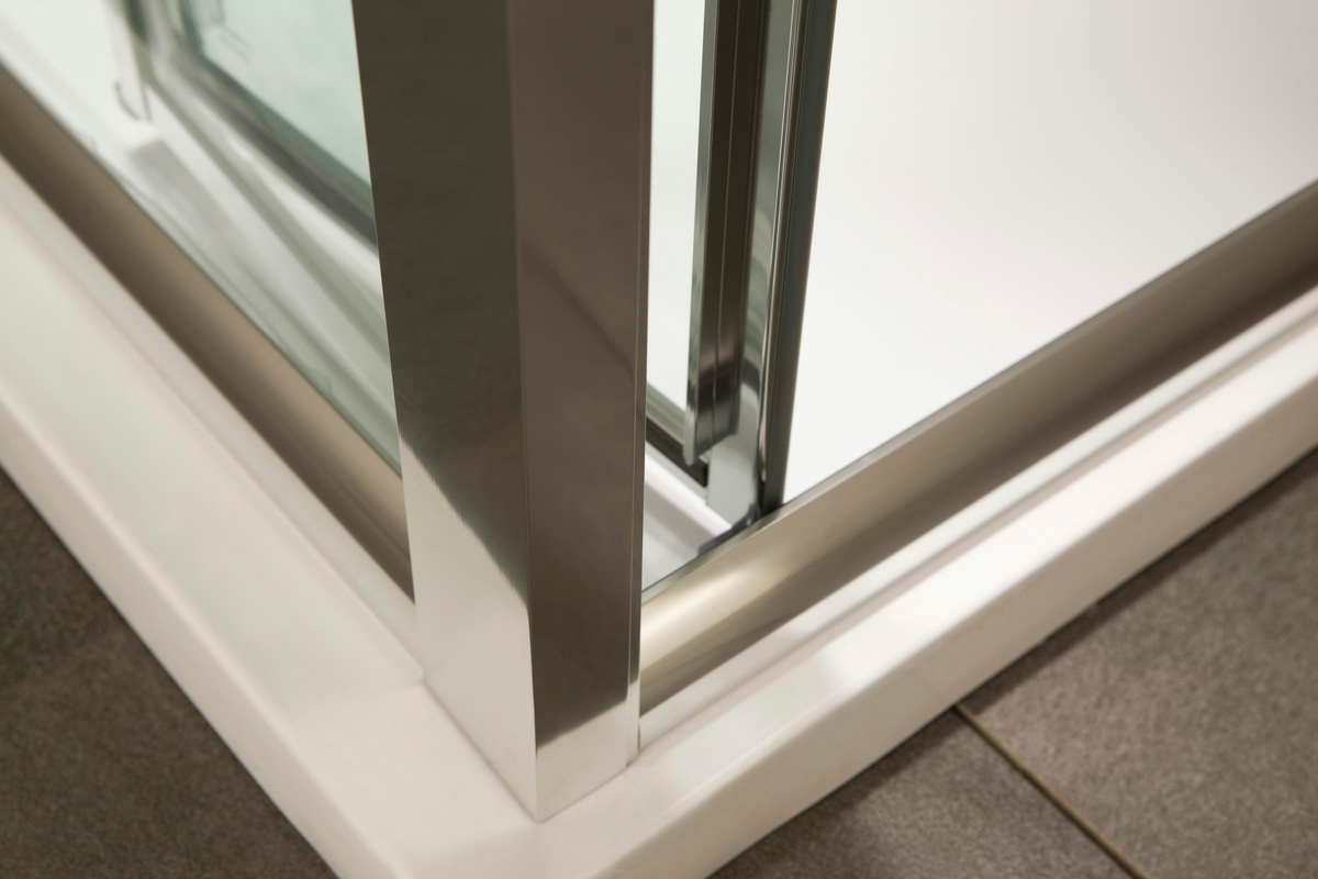 Двері для душової ніші EGER bifold скляні універсальні розсувні двосекційні 195x80см прозорі 5мм профіль хром 599-163-80(h)