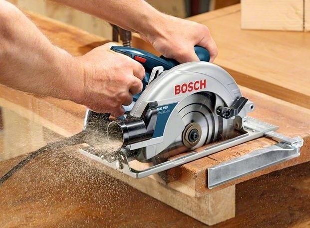 Пила дисковая Bosch GKS 190 1400Вт 190мм 4.2кг