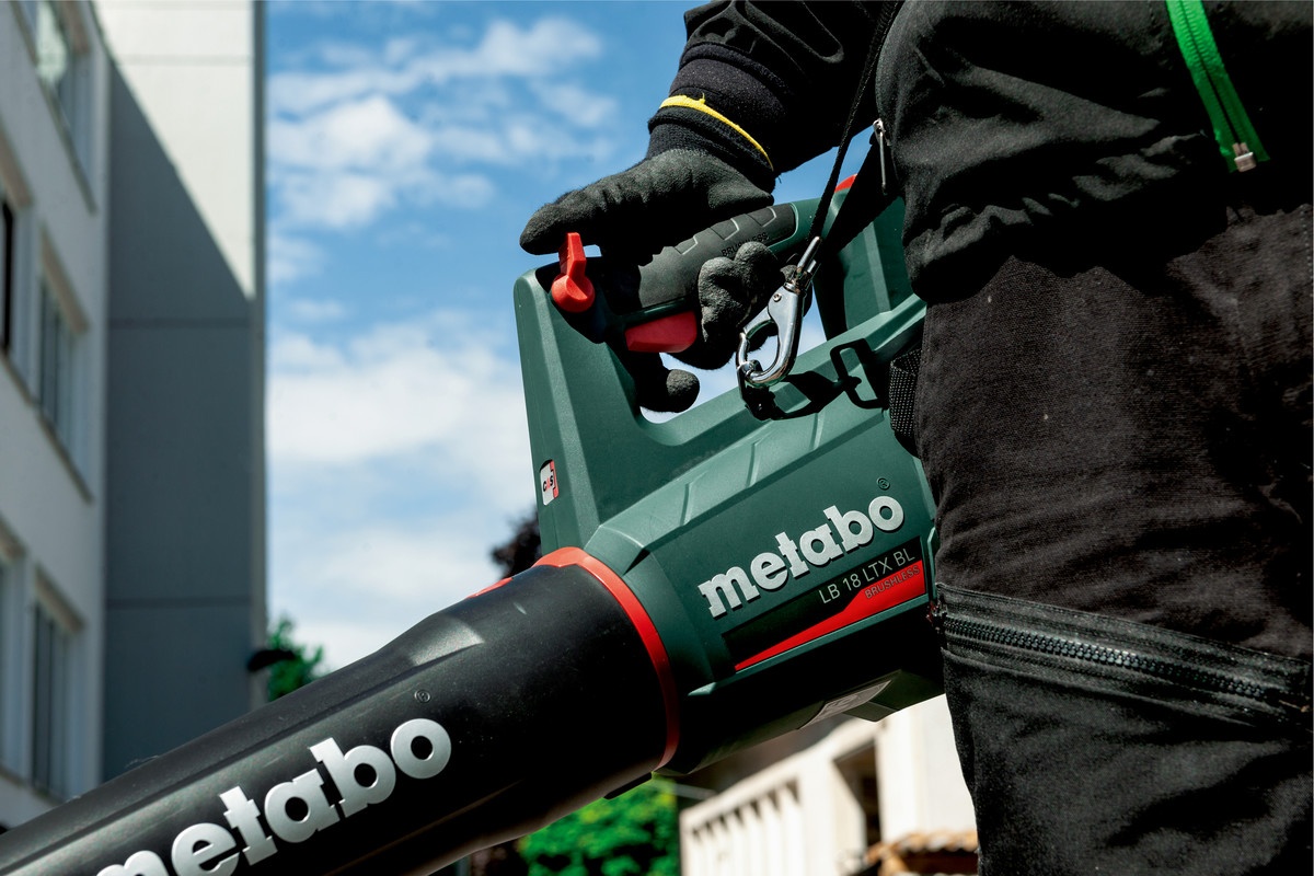 Воздуховод садовый аккумуляторный Metabo LB 18 LTX BL 18В Li-Power 150км/ч 650куб/ч 2.1кг без АКБ и ЗУ