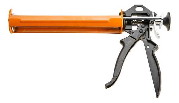 Пістолет для герметика Neo Tools, 300мл, корпус листовий метал 1.7мм, робоча частина 240мм