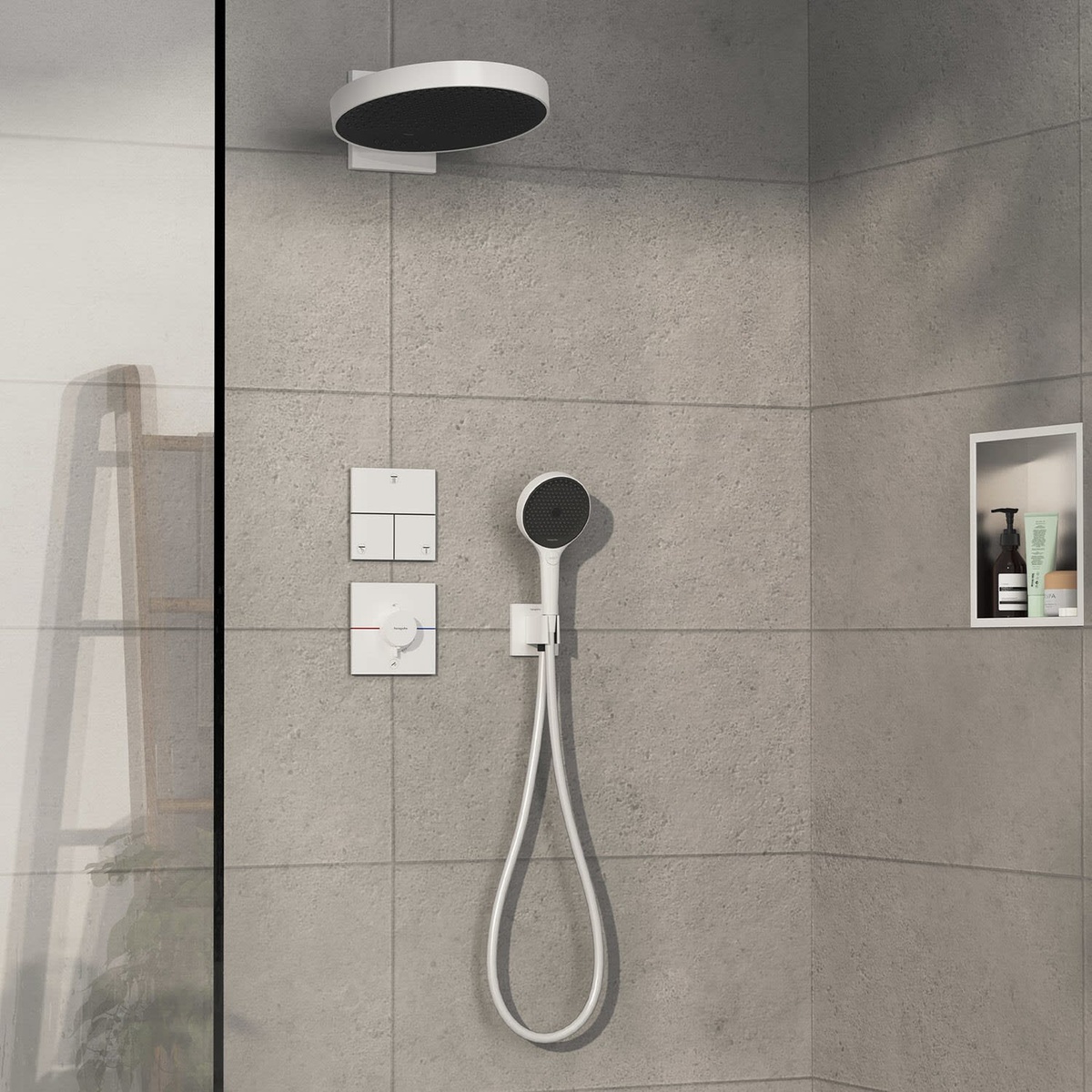 Внешняя часть смесителя без скрытой части HANSGROHE ShowerSelect Comfort E белый латунь 155x155мм 15575700