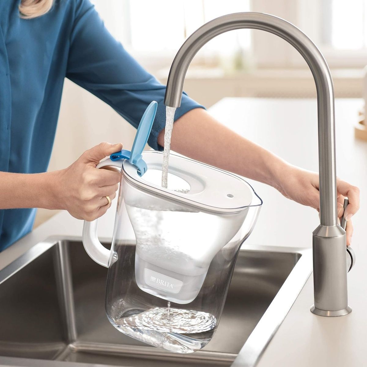 Фільтр-глечик BRITA Style LED синій 2,4 л 1039279