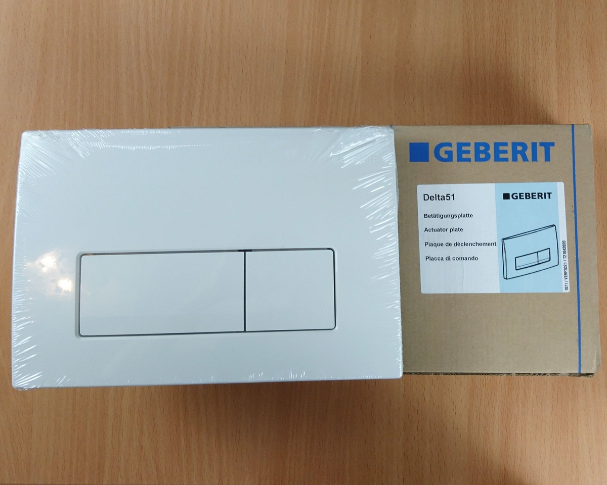 Кнопка слива для инсталляции GEBERIT DELTA 51 пластиковая двойная глянцевая белая 115.105.11.1