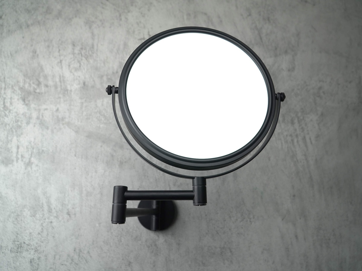 Косметическое зеркало DEANTE Round круглое подвесное из нержавещей стали черное ADR_N811